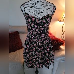 MAXX womans super cute dress. Size large.
